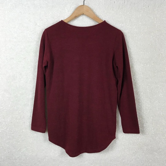 Korean Maroon Top With Paisley Asymmetrical Design - Picture 2 of 6